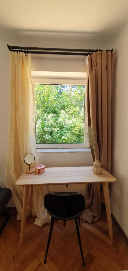 The Pines Serviced Apartments Braşov Buitenkant foto